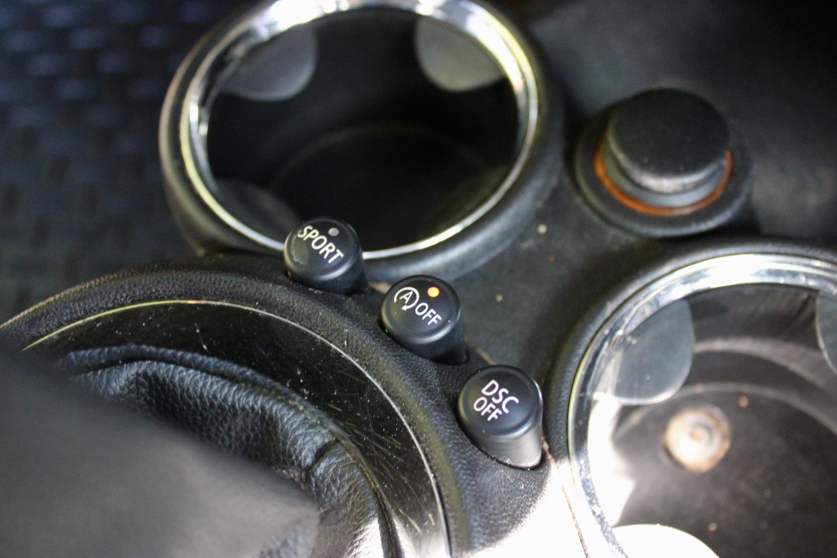 MINI Hatch 1.6 Cooper S Camden Hatchback 3dr Petrol Manual Euro 5 (175 ps)