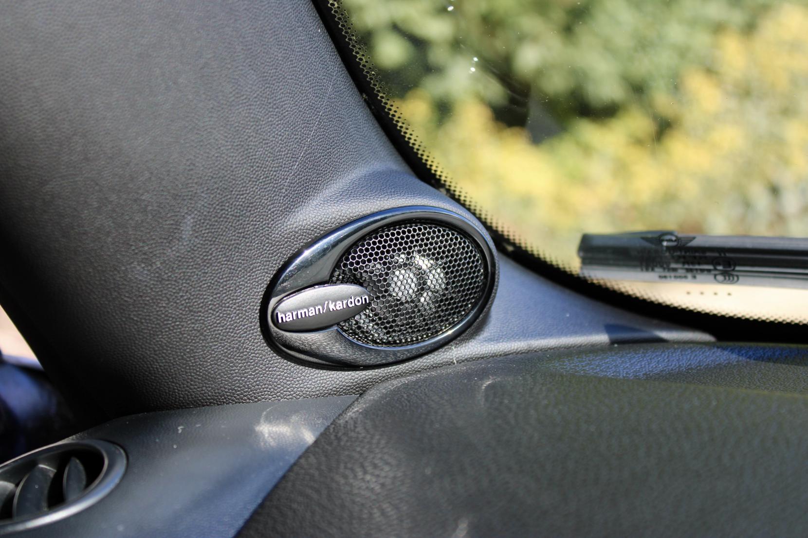 MINI Hatch 1.6 Cooper S Camden Hatchback 3dr Petrol Manual Euro 5 (175 ps)