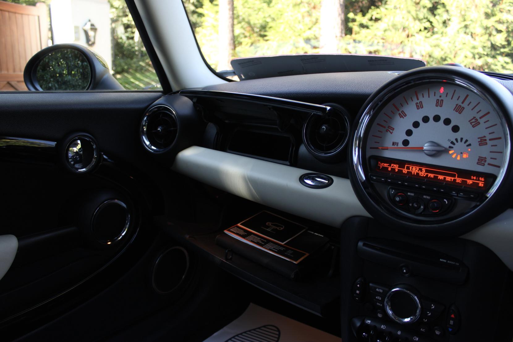 MINI Hatch 1.6 Cooper S Hatchback 3dr Petrol Manual Euro 5 (s/s) (184 ps)