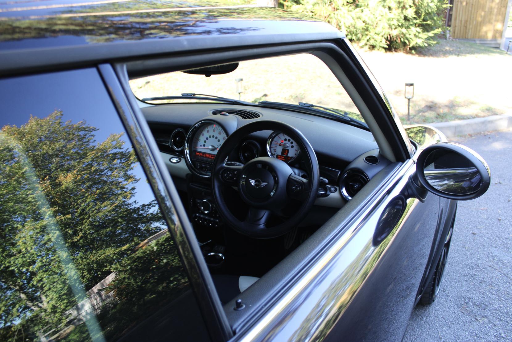 MINI Hatch 1.6 Cooper S Hatchback 3dr Petrol Manual Euro 5 (s/s) (184 ps)