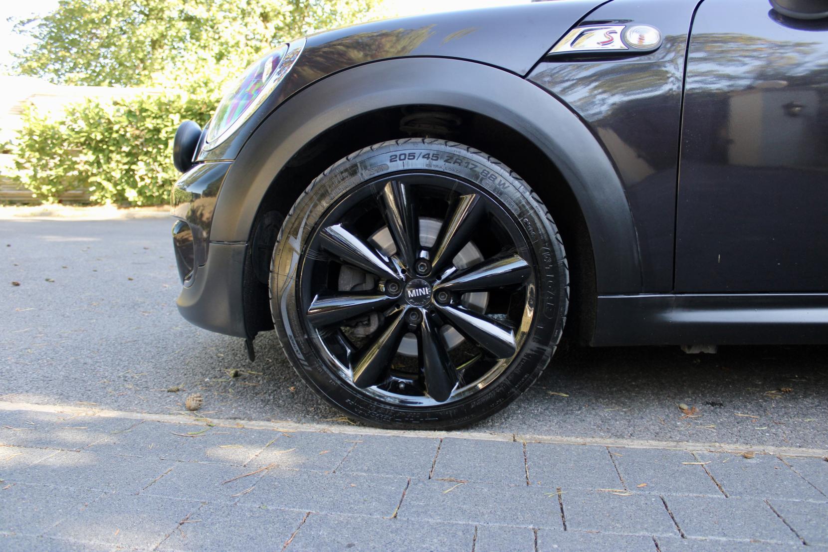 MINI Hatch 1.6 Cooper S Hatchback 3dr Petrol Manual Euro 5 (s/s) (184 ps)