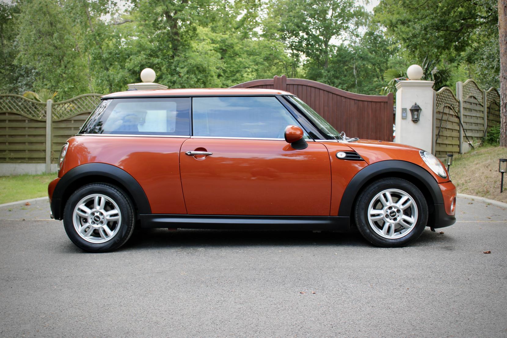 MINI Hatch 1.6 One Hatchback 3dr Petrol Manual Euro 5 (98 ps)