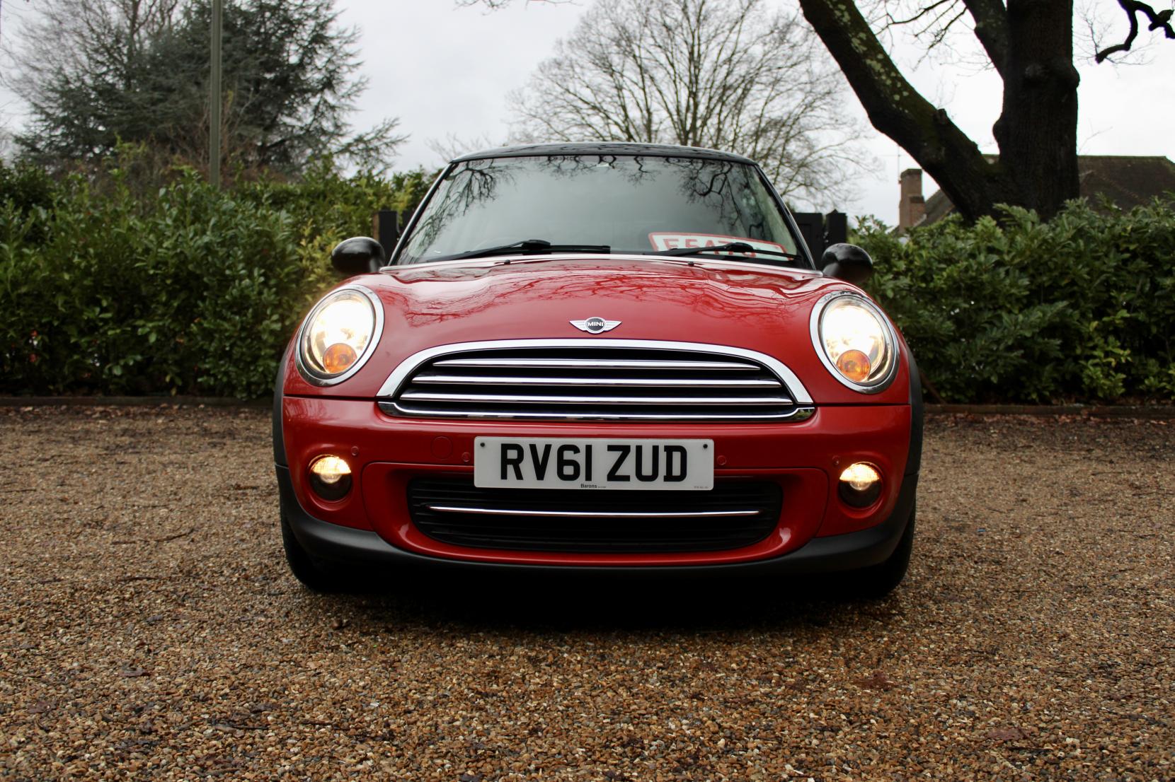 MINI Hatch 1.6 Cooper Hatchback 3dr Petrol Manual Euro 5 (s/s) (122 ps)