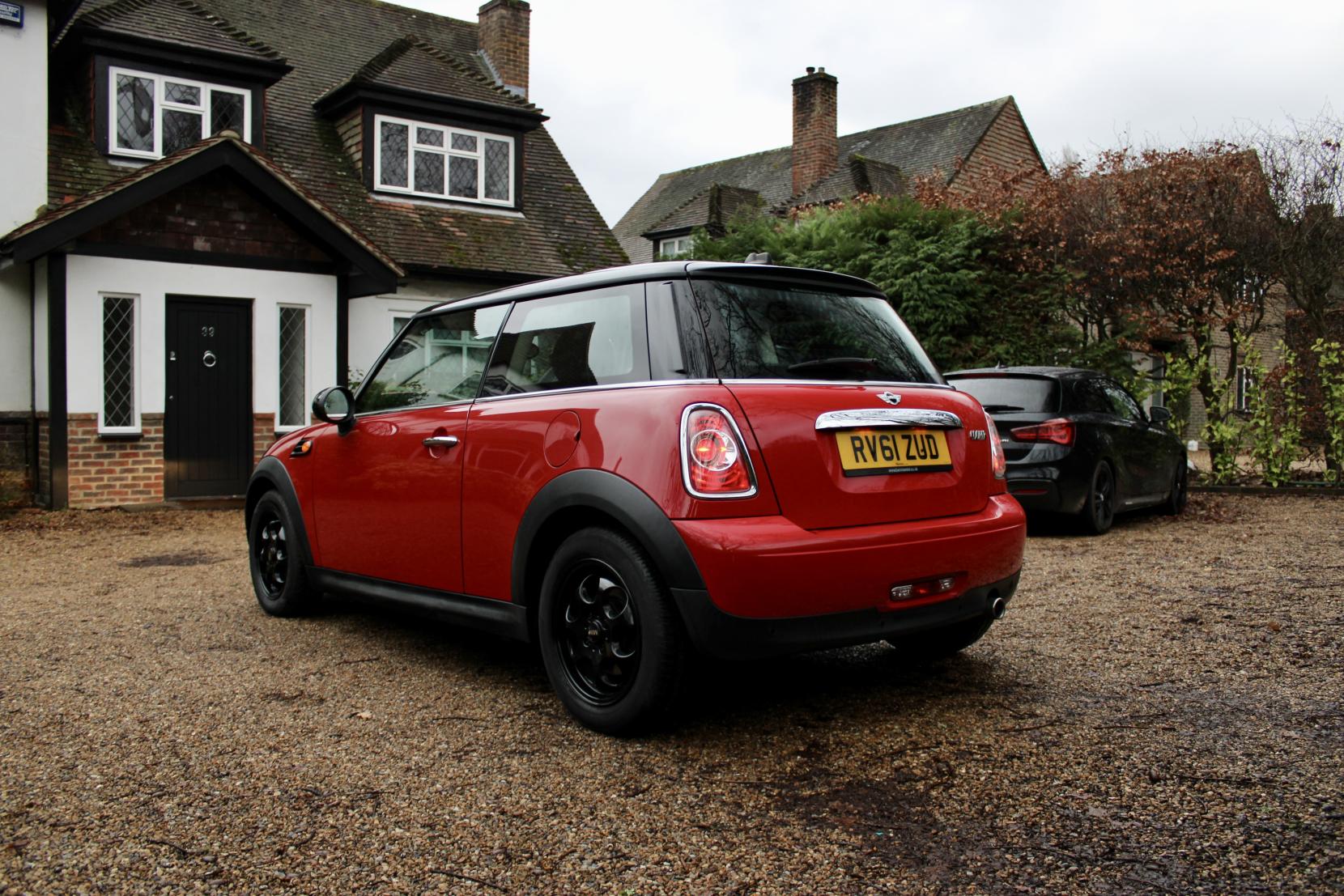 MINI Hatch 1.6 Cooper Hatchback 3dr Petrol Manual Euro 5 (s/s) (122 ps)
