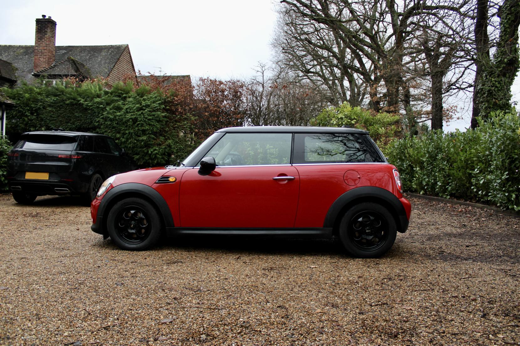 MINI Hatch 1.6 Cooper Hatchback 3dr Petrol Manual Euro 5 (s/s) (122 ps)