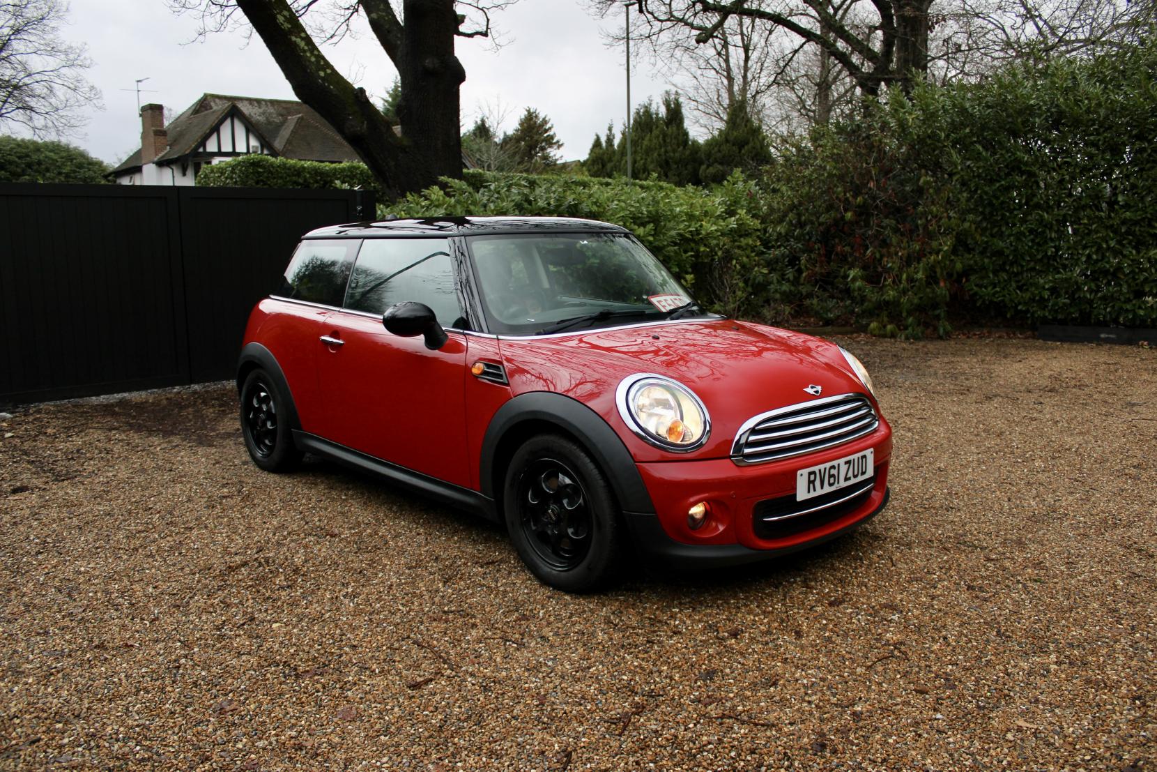 MINI Hatch 1.6 Cooper Hatchback 3dr Petrol Manual Euro 5 (s/s) (122 ps)