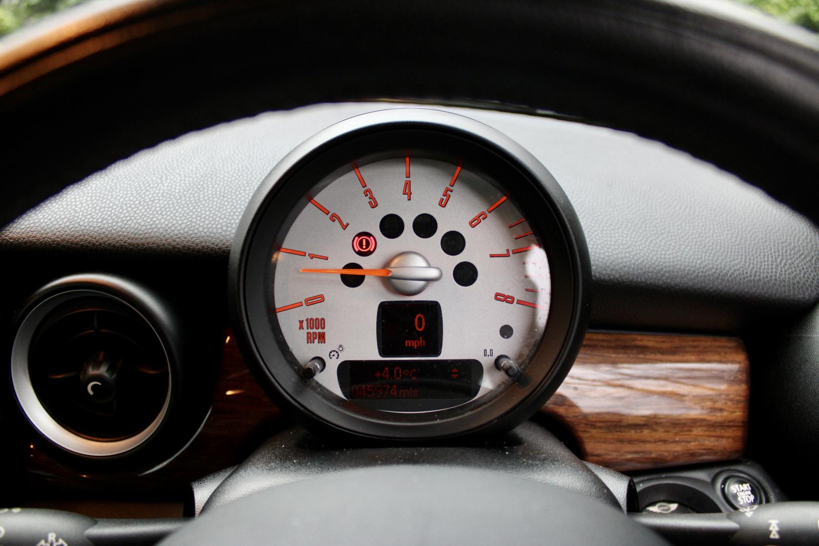 MINI Hatch 1.6 Cooper Hatchback 3dr Petrol Manual Euro 5 (s/s) (122 ps)